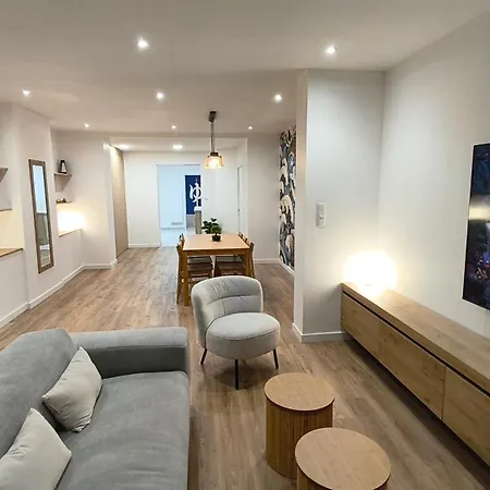 Apartment La Vague - & Commerces - 3 - Rdc 100m2 *