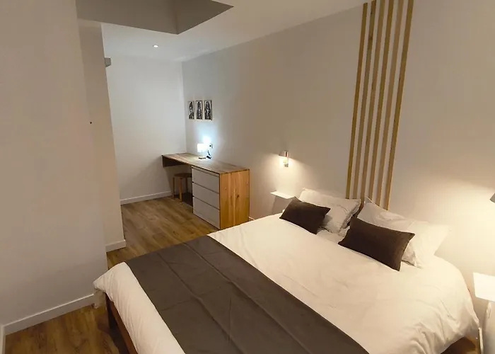 La Vague - & Commerces - 3 - Rdc 100m2 Lejlighed *
