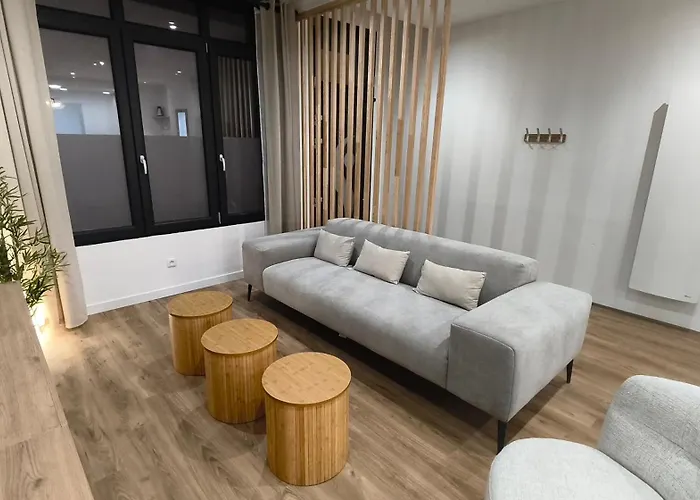 Lejlighed La Vague - & Commerces - 3 - Rdc 100m2 *