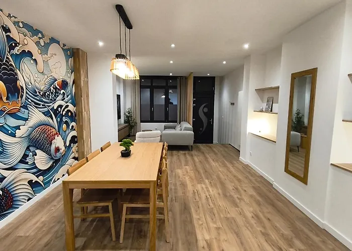 La Vague - & Commerces - 3 - Rdc 100m2 *